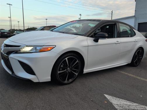 2020 Toyota Camry XSE