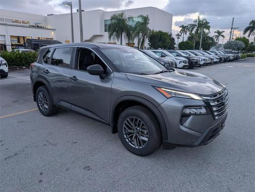 2025 Nissan Rogue S