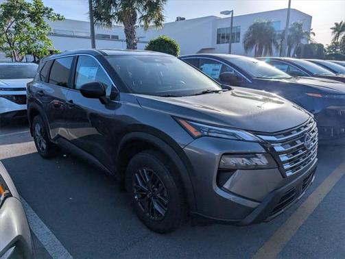 2025 Nissan Rogue S