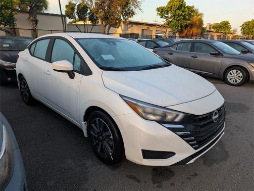 2025 Nissan Versa 1.6 SV