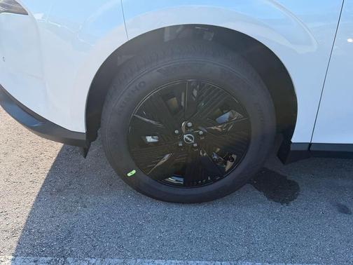 Everest White Pearl Tricoat 2026 Nissan Murano SV