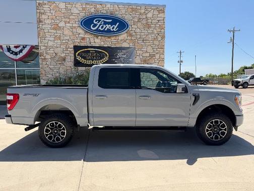 AVALANCHE 2023 Ford F-150 XL