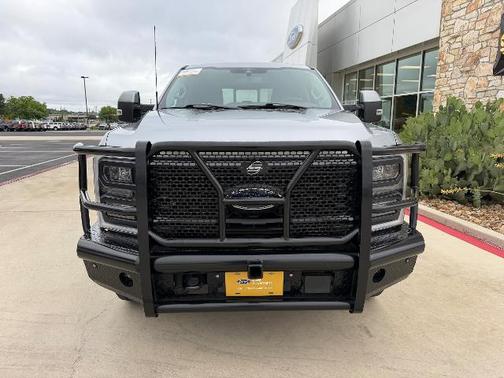 ICONIC SILVER 2023 Ford F-350