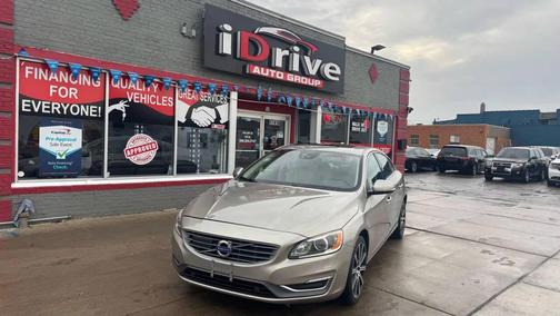 2016 Volvo S60 Inscription T5 Inscription Platinum