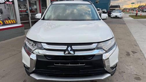 2016 Mitsubishi Outlander SEL