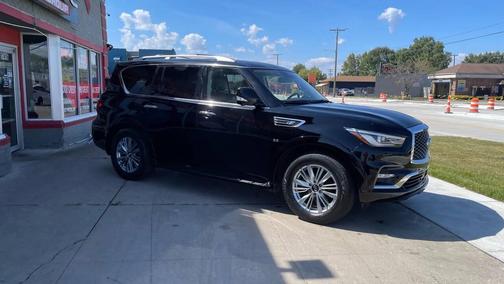 2019 INFINITI QX80 Luxe