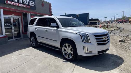 2016 Cadillac Escalade Luxury