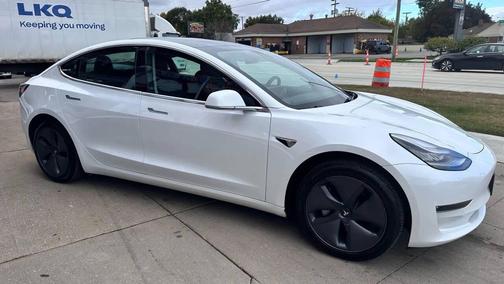 2020 Tesla Model 3 Long Range