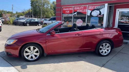 2011 Chrysler 200 Touring