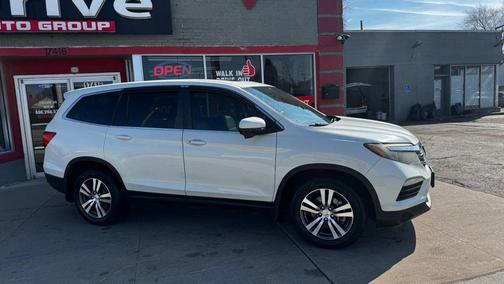 White Diamond Pearl 2016 Honda Pilot EX-L
