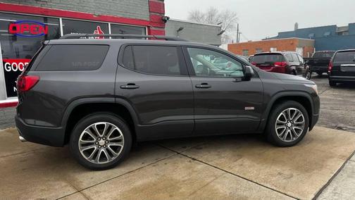 Iridium Metallic 2017 GMC Acadia SLT-1