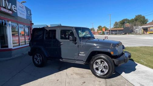2017 Jeep Wrangler Unlimited Sahara