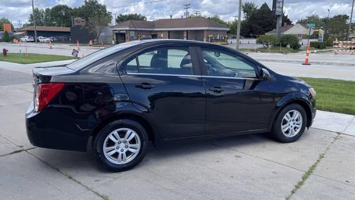 2016 Chevrolet Sonic LT