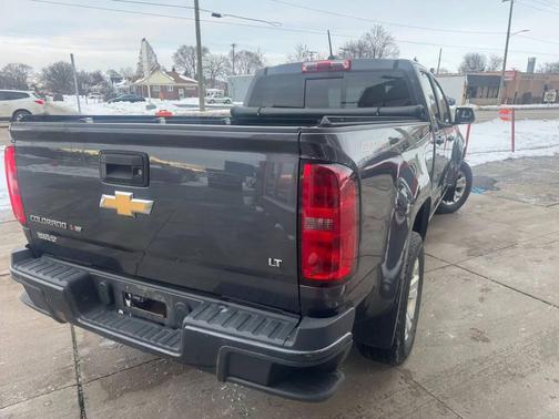 2017 Chevrolet Colorado LT