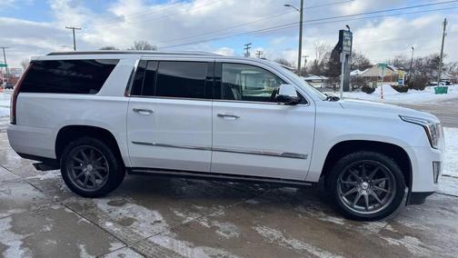 2016 Cadillac Escalade ESV Premium