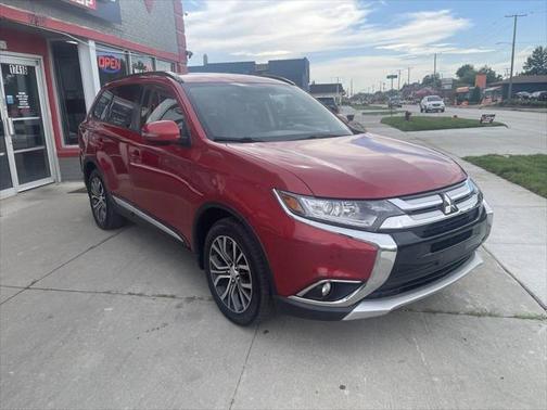 2016 Mitsubishi Outlander SE