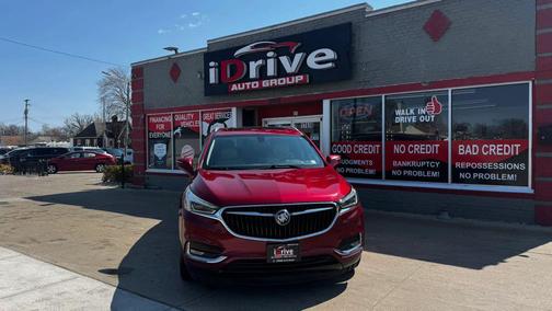 Red 2018 Buick Enclave Essence