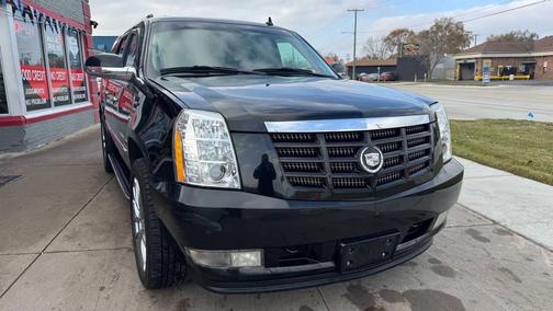 2011 Cadillac Escalade ESV Standard