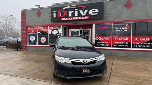 2012 Toyota Camry LE