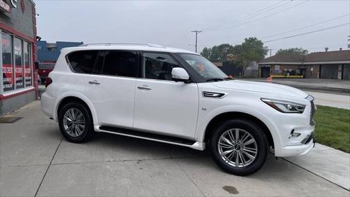 2019 INFINITI QX80 Luxe