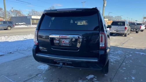 2016 GMC Yukon Denali