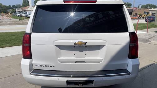 2016 Chevrolet Suburban LTZ