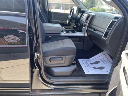 2012 RAM 1500 SLT