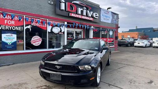 2011 Ford Mustang V6