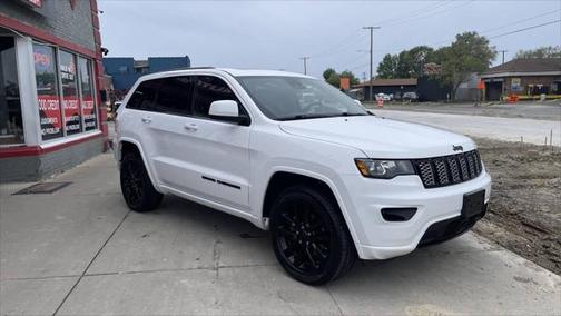 2020 Jeep Grand Cherokee Altitude