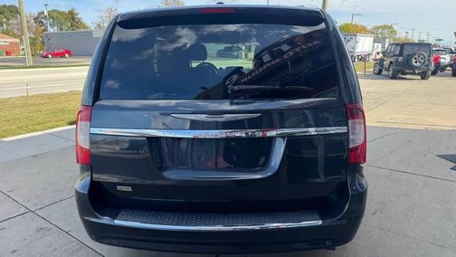 2014 Chrysler Town & Country Touring