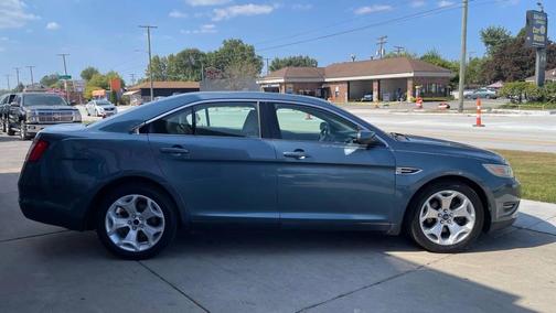 2010 Ford Taurus SEL