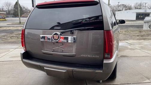 2014 Cadillac Escalade ESV Luxury