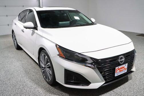 2024 Nissan Altima 2.5 SL