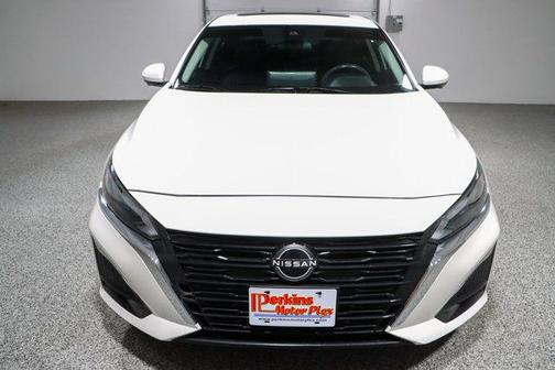 2024 Nissan Altima 2.5 SL