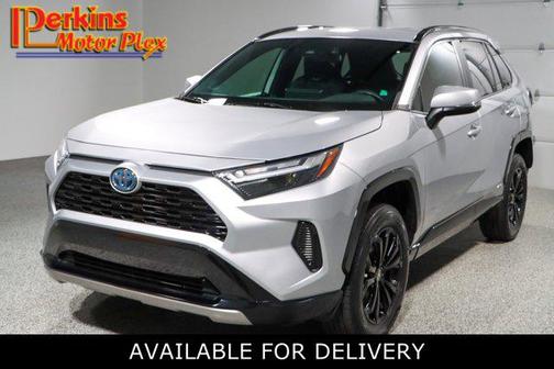 2022 Toyota RAV4 Hybrid SE