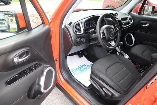 Omaha Orange Clearcoat 2021 Jeep Renegade Latitude