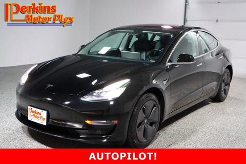 2019 Tesla Model 3 Mid Range