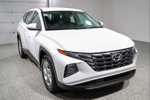Quartz White 2022 Hyundai TUCSON SE