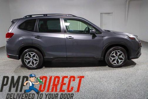 Magnetite Gray Metallic 2023 Subaru Forester Premium