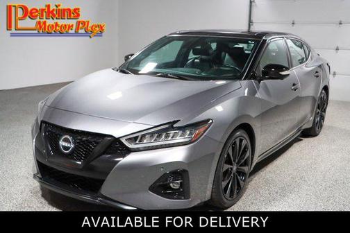 Gun Metallic 2023 Nissan Maxima SR Xtronic CVT