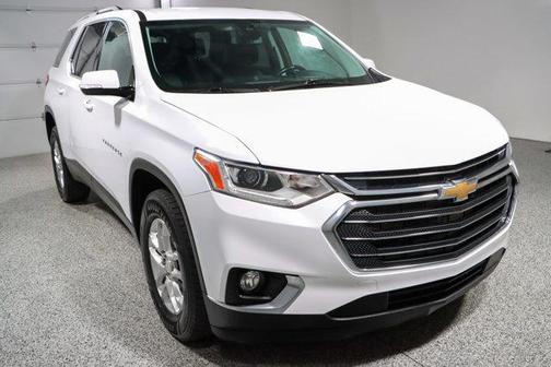 Summit White 2020 Chevrolet Traverse LT Cloth
