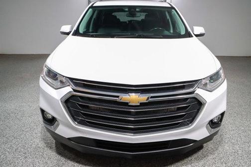 Summit White 2020 Chevrolet Traverse LT Cloth