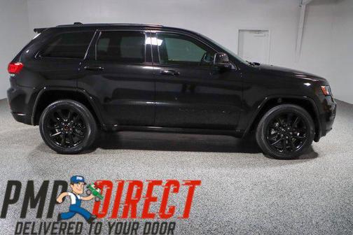 2022 Jeep Grand Cherokee Laredo