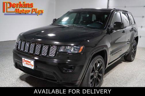 2022 Jeep Grand Cherokee Laredo