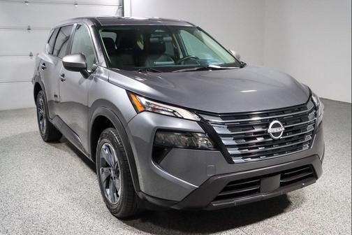 Gun Metallic 2024 Nissan Rogue SV