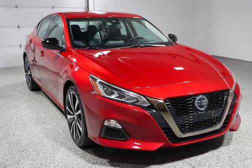 2020 Nissan Altima SR FWD