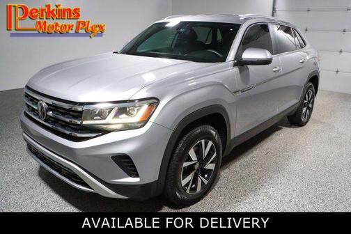 2022 Volkswagen Atlas Cross Sport 2.0T SE