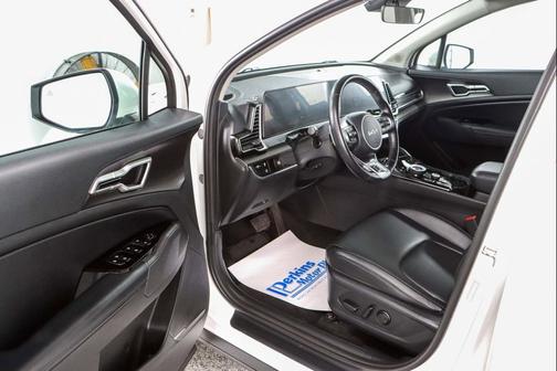 Snow White Pearl 2023 Kia Sportage Hybrid EX