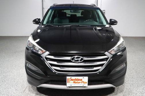 2017 Hyundai TUCSON Night