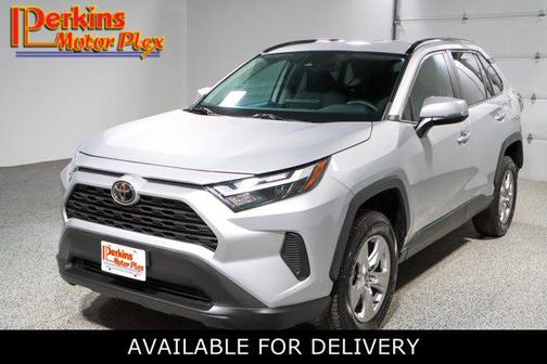 Silver Sky Metallic 2022 Toyota RAV4 XLE